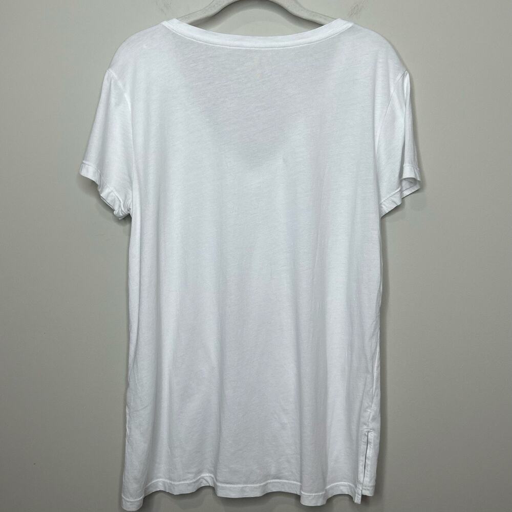 Lilly Pulitzer White V-Neck T-Shirt Size L Short Sleeves - Picture 4 of 9